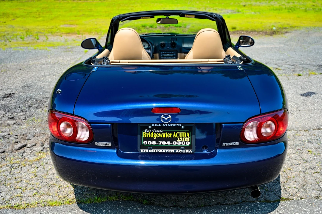 2002 Mazda NB MX-5 Miata - Image 7 of 31