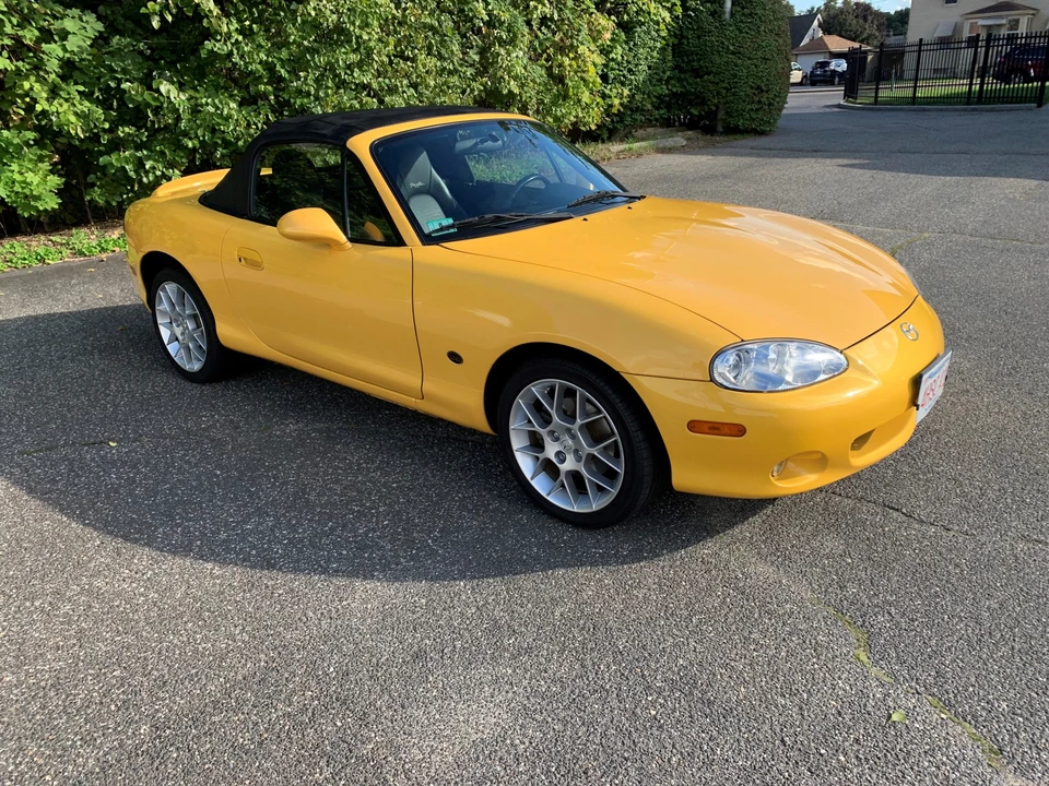 2002 Mazda NB MX-5 Miata - Image 27 of 31