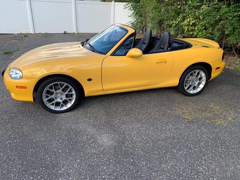 2002 Mazda NB MX-5 Miata - Image 19 of 31