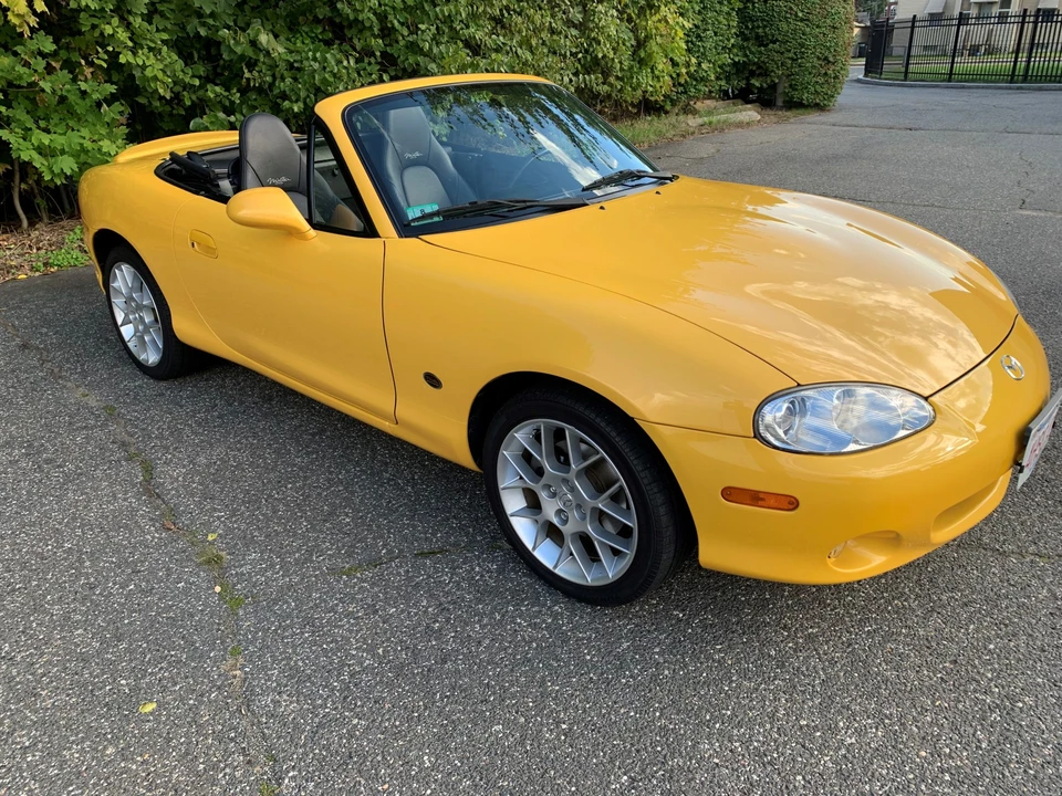 2002 Mazda NB MX-5 Miata - Image 10 of 31