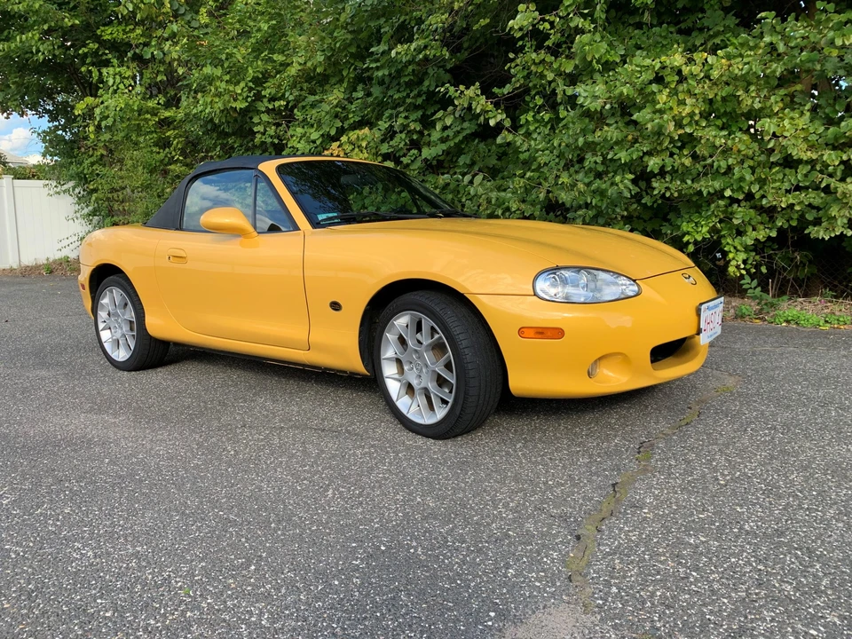 2002 Mazda NB MX-5 Miata - Image 25 of 31