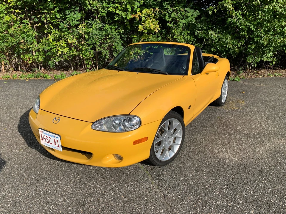2002 Mazda NB MX-5 Miata - Image 5 of 31