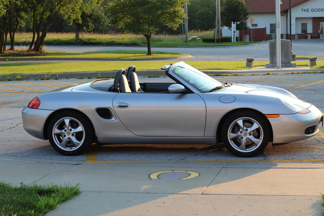 2002 Porsche 986 Boxster - Image 21 of 31