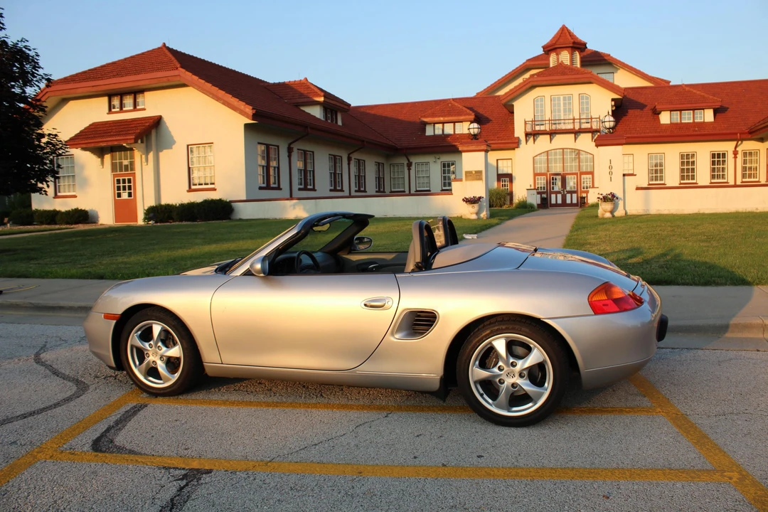 2002 Porsche 986 Boxster - Image 7 of 31