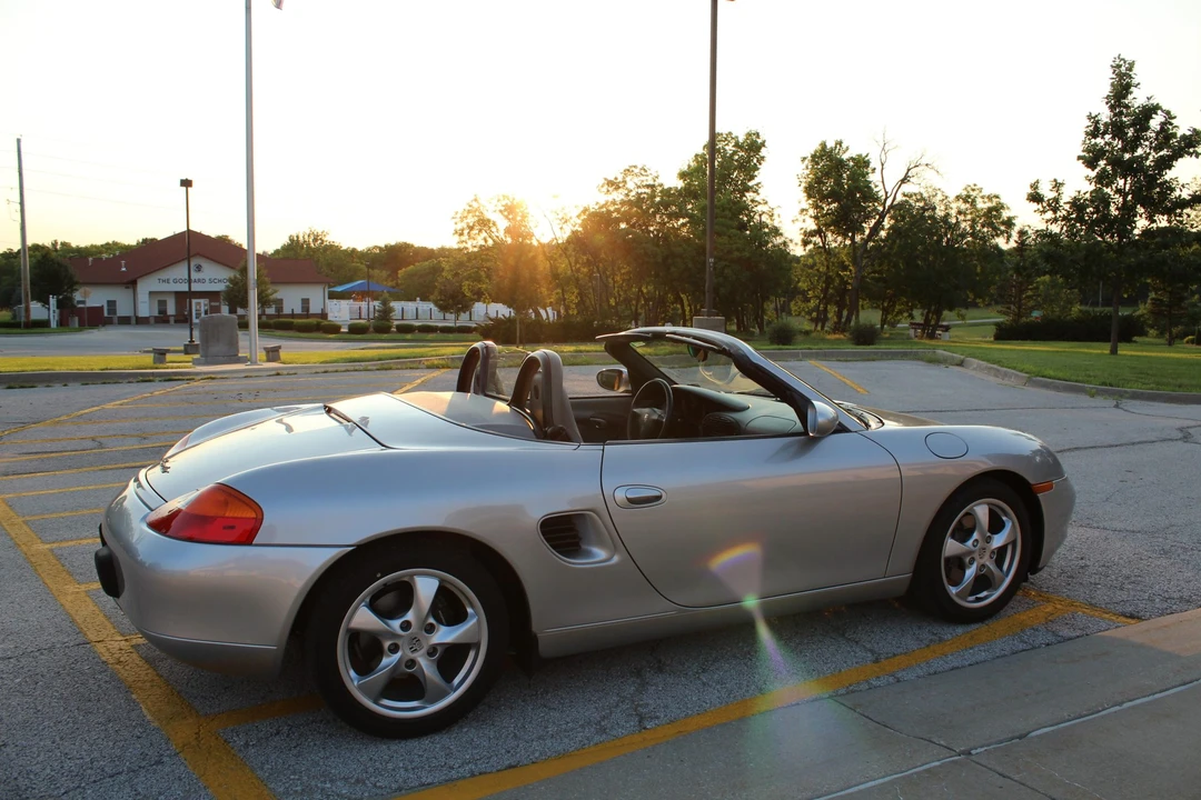 2002 Porsche 986 Boxster - Image 14 of 31