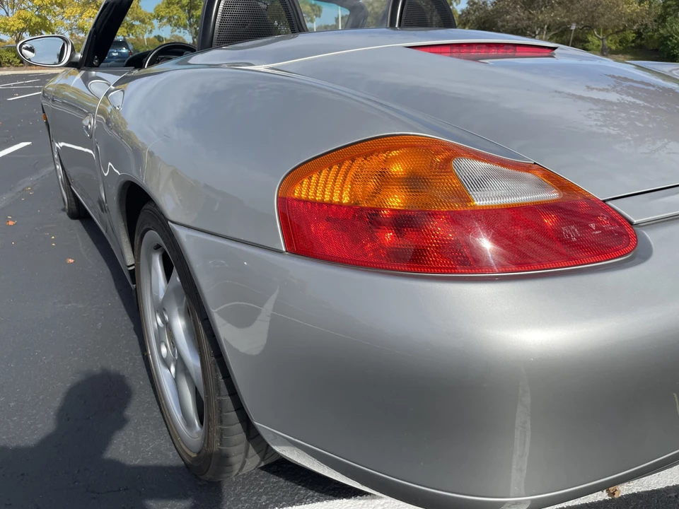 2002 Porsche 986 Boxster S - Image 25 of 31