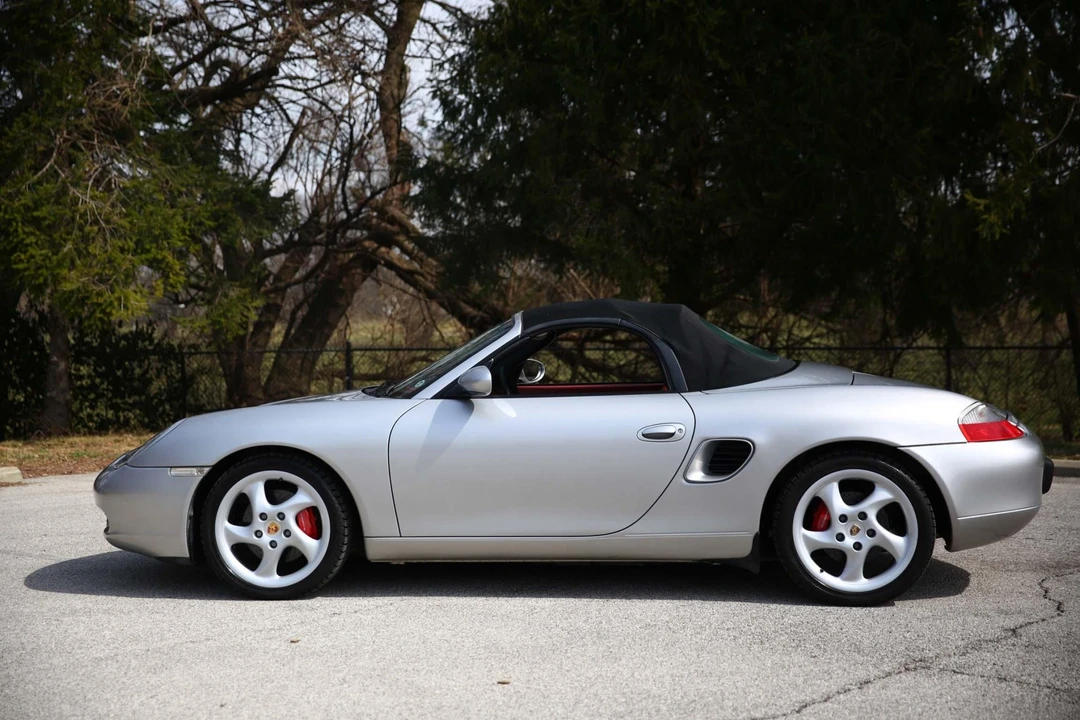 2002 Porsche 986 Boxster S - Image 12 of 31