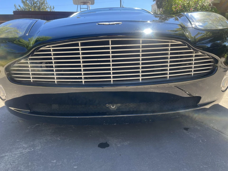 2003 Aston Martin Vanquish 1st Gen - Image 15 of 31