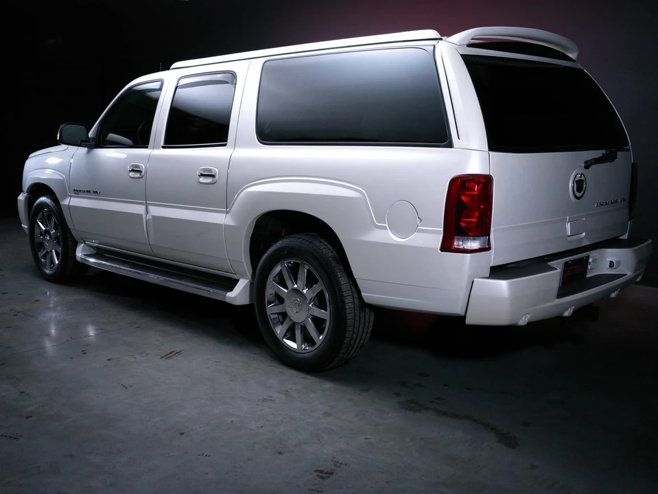 2003 Cadillac Escalade & EXT 2nd Gen - Image 22 of 31