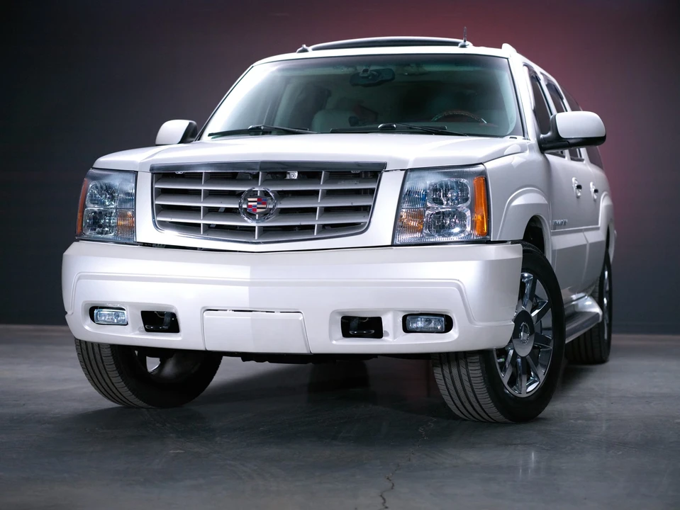 2003 Cadillac Escalade & EXT 2nd Gen - Image 3 of 31