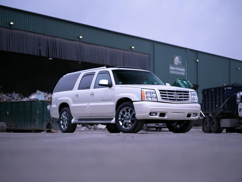 2003 Cadillac Escalade & EXT 2nd Gen - Image 29 of 31
