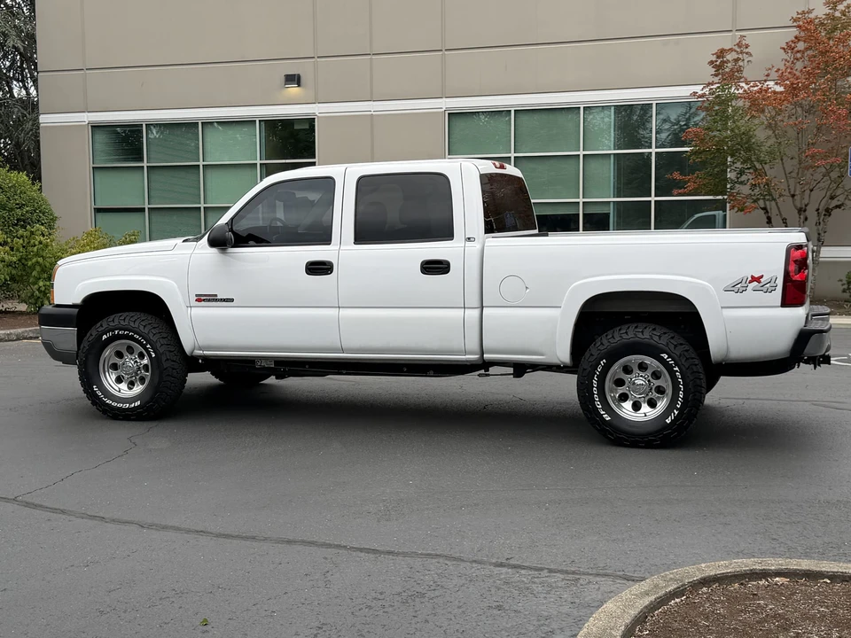 2003 Chevrolet Silverado Heavy Duty 1st Gen - Image 9 of 31