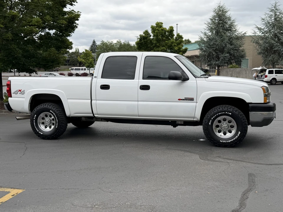 2003 Chevrolet Silverado Heavy Duty 1st Gen - Image 18 of 31