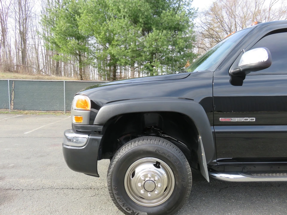 2003 GMC Sierra Heavy Duty 2nd Gen - Image 14 of 31