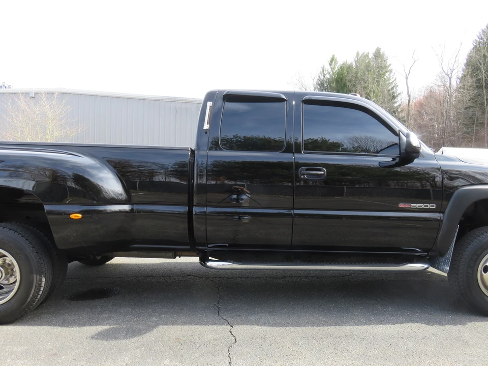 2003 GMC Sierra Heavy Duty 2nd Gen - Image 18 of 31