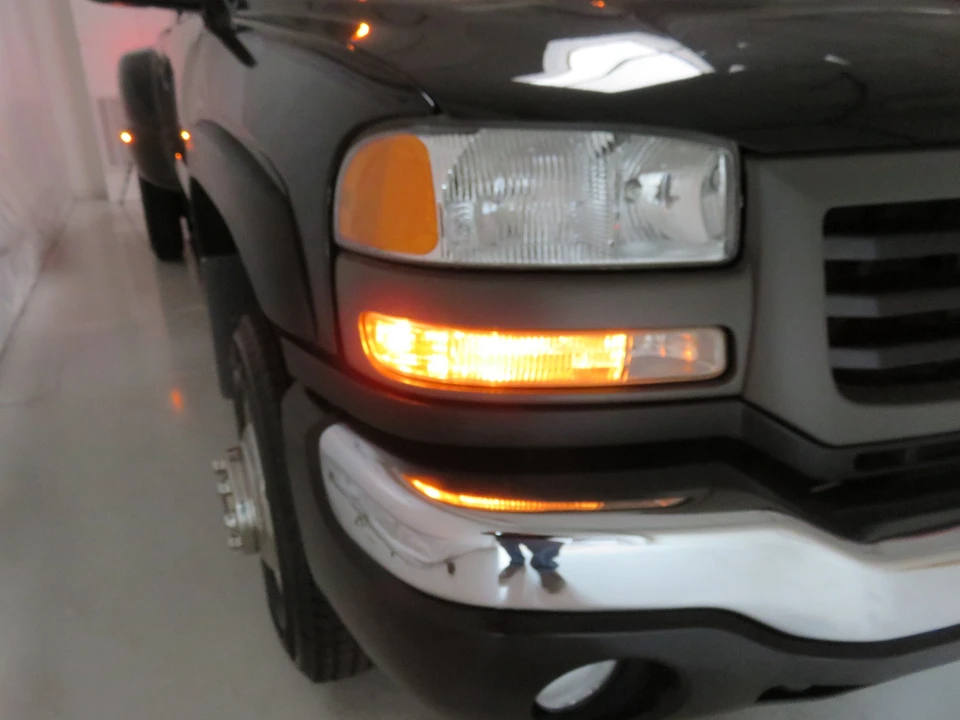 2003 GMC Sierra Heavy Duty 2nd Gen - Image 20 of 31