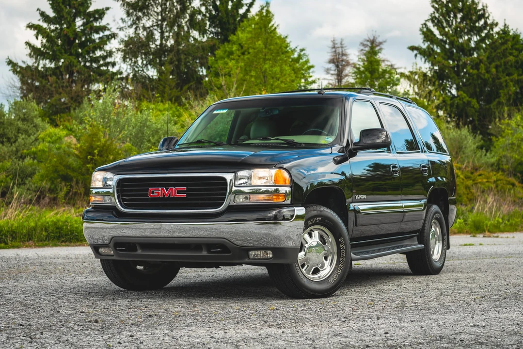 2003 GMC Yukon 2nd Gen - Image 6 of 31