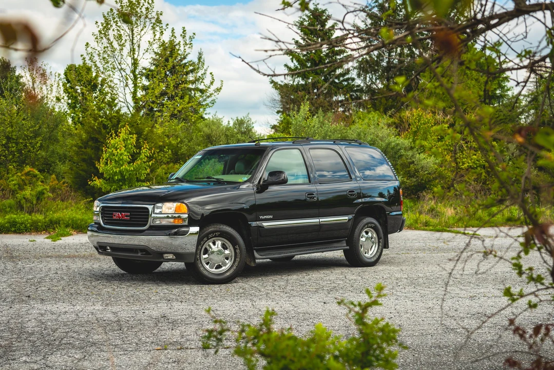 2003 GMC Yukon 2nd Gen - Image 17 of 31