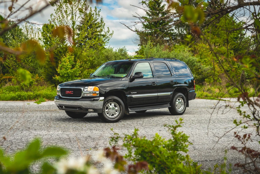 2003 GMC Yukon 2nd Gen - Image 14 of 31