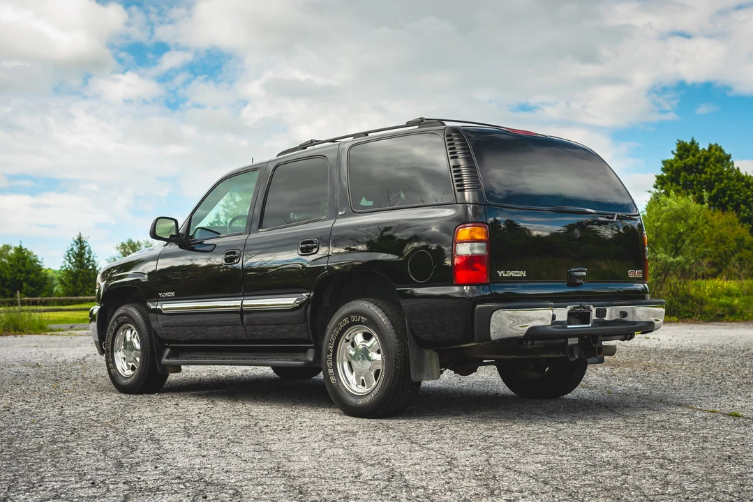 2003 GMC Yukon 2nd Gen - Image 21 of 31