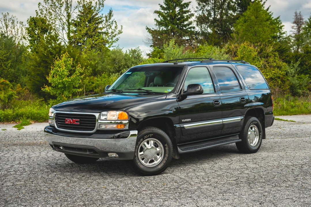 2003 GMC Yukon 2nd Gen - Image 8 of 31