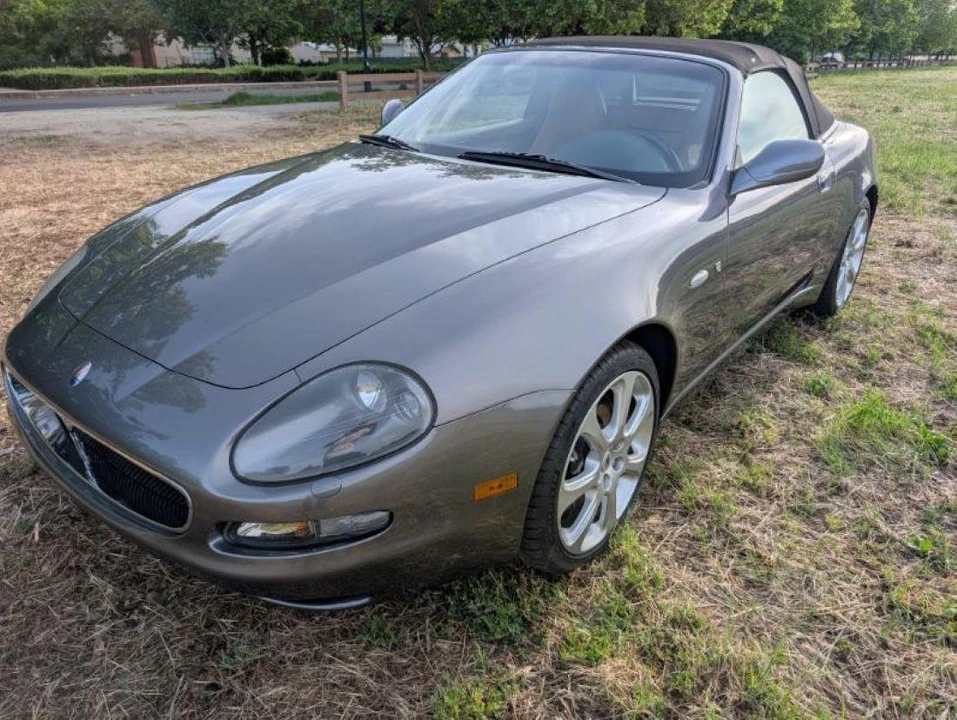 2003 Maserati Spyder - Image 2 of 31