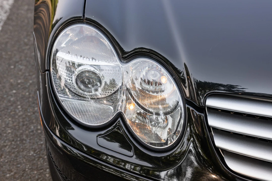 2003 Mercedes-Benz R230 SL-Class - Image 20 of 31