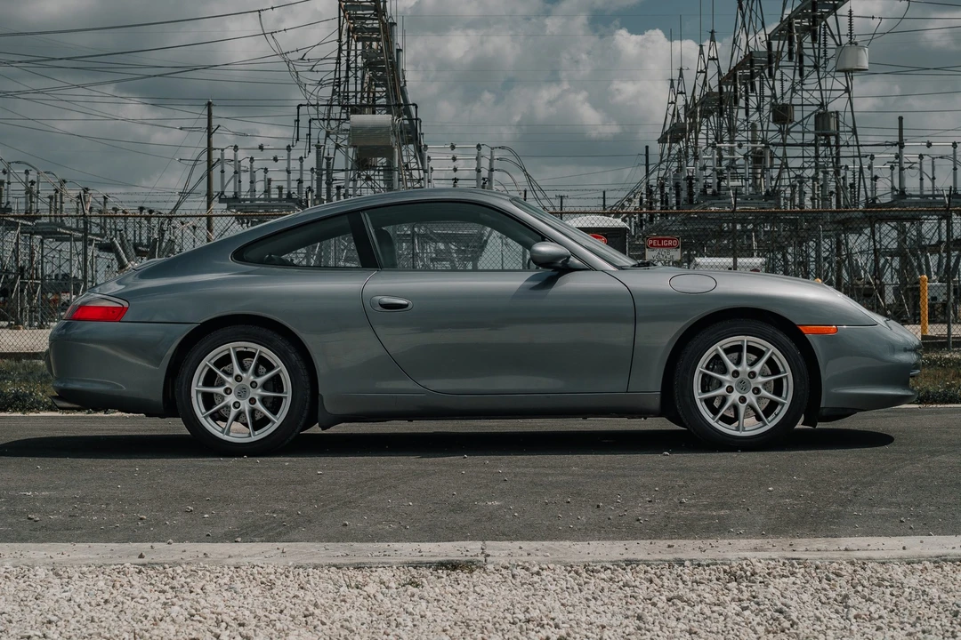 2003 Porsche 996 Carrera - Image 7 of 31