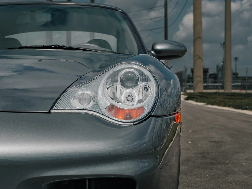 2003 Porsche 996 Carrera - Image 20 of 31