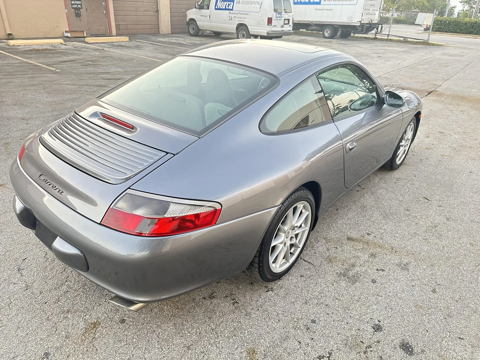 2003 Porsche 996 Carrera - Image 14 of 31