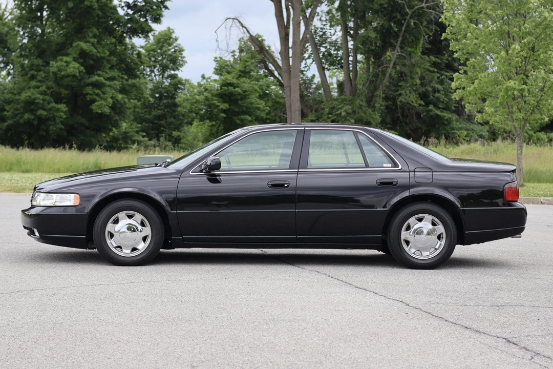 2004 Cadillac Seville - Image 8 of 31