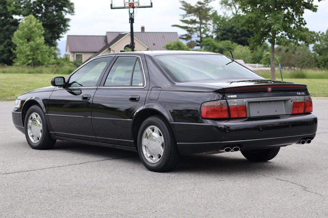 2004 Cadillac Seville - Image 10 of 31