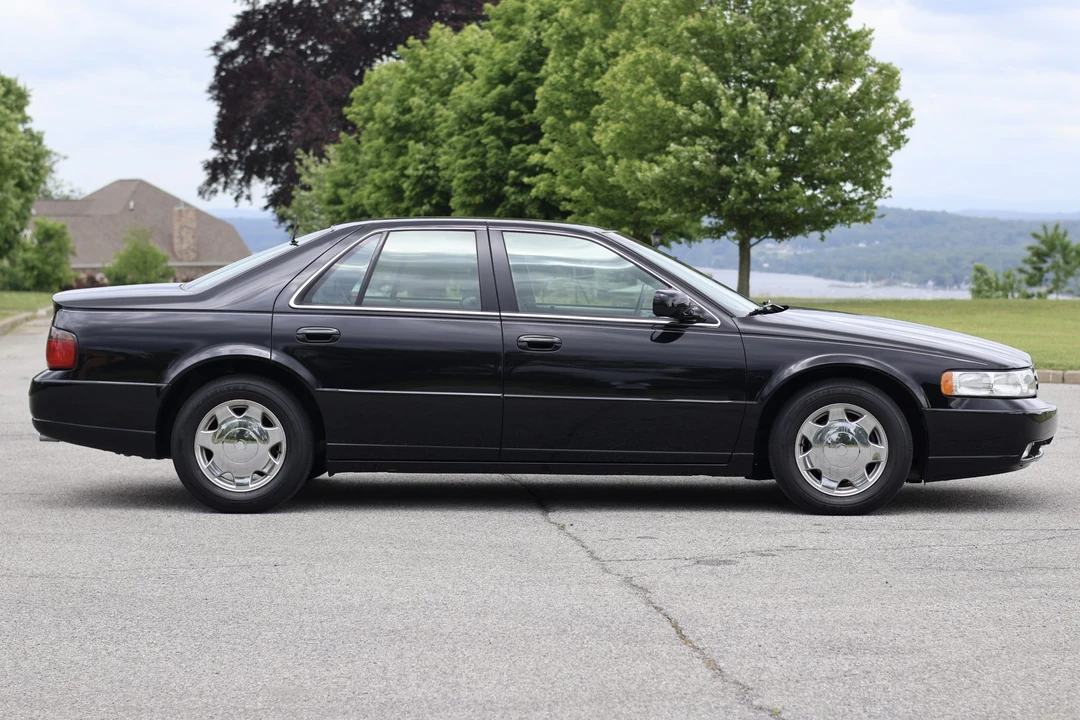 2004 Cadillac Seville - Image 16 of 31
