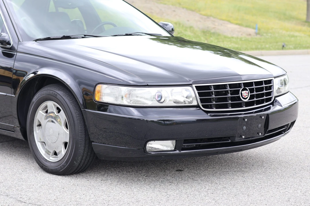 2004 Cadillac Seville - Image 18 of 31