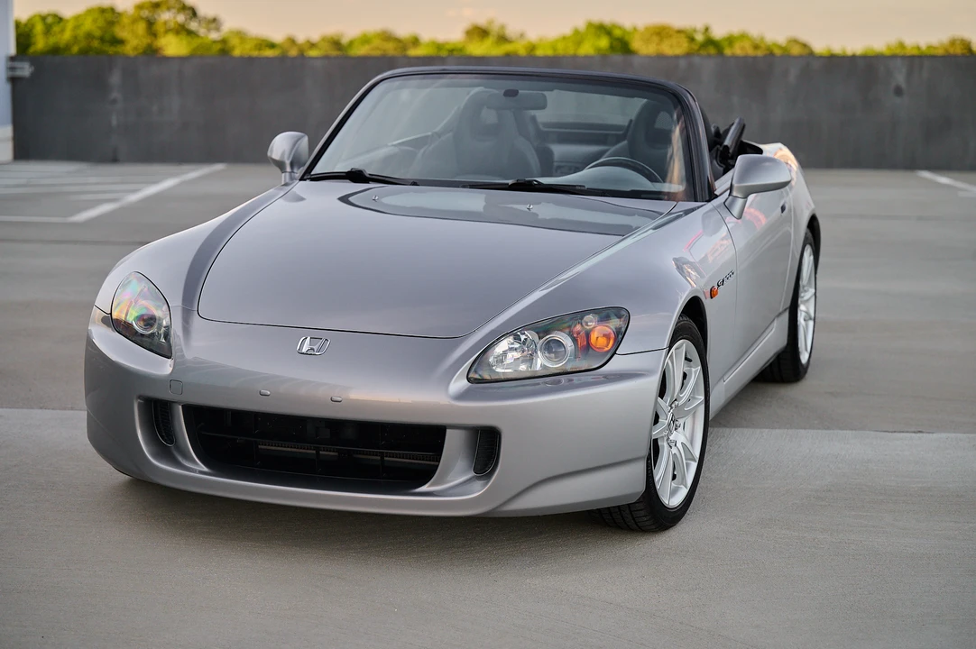 2004 Honda AP2 S2000 - Image 2 of 31