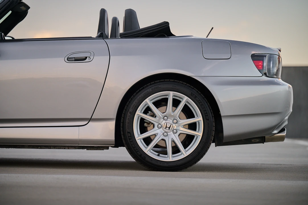 2004 Honda AP2 S2000 - Image 25 of 31
