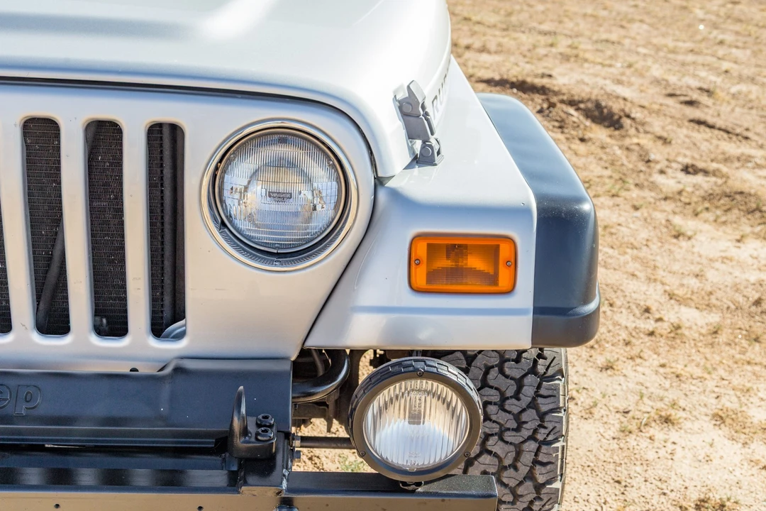 2004 Jeep TJ Wrangler - Image 16 of 31