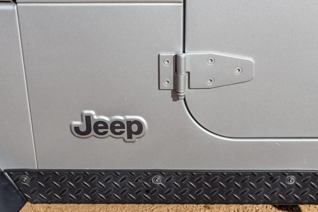 2004 Jeep TJ Wrangler - Image 24 of 31