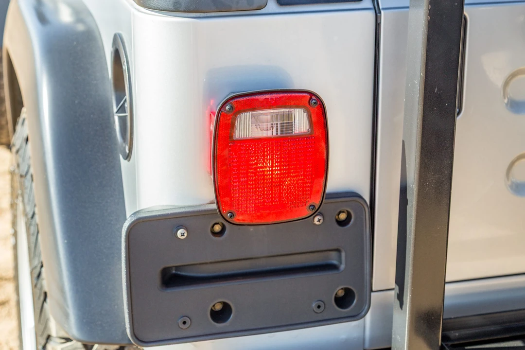 2004 Jeep TJ Wrangler - Image 20 of 31