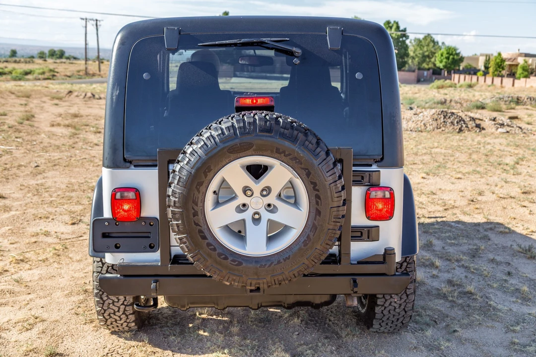 2004 Jeep TJ Wrangler - Image 19 of 31