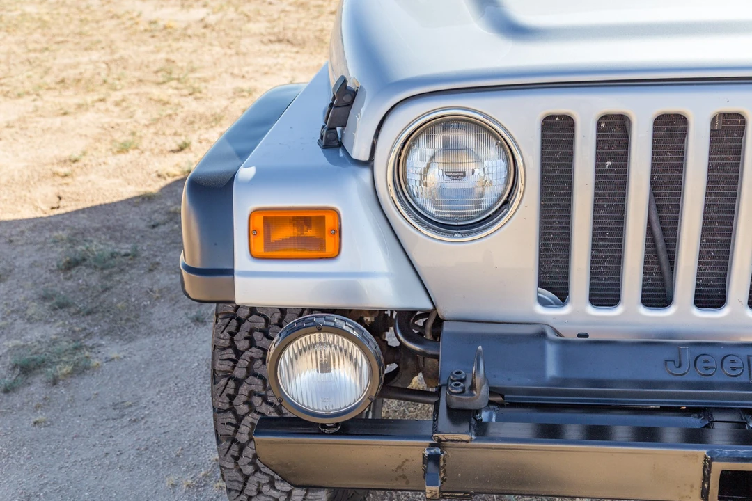 2004 Jeep TJ Wrangler - Image 15 of 31