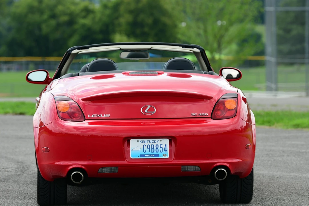 2004 Lexus SC430 - Image 23 of 31