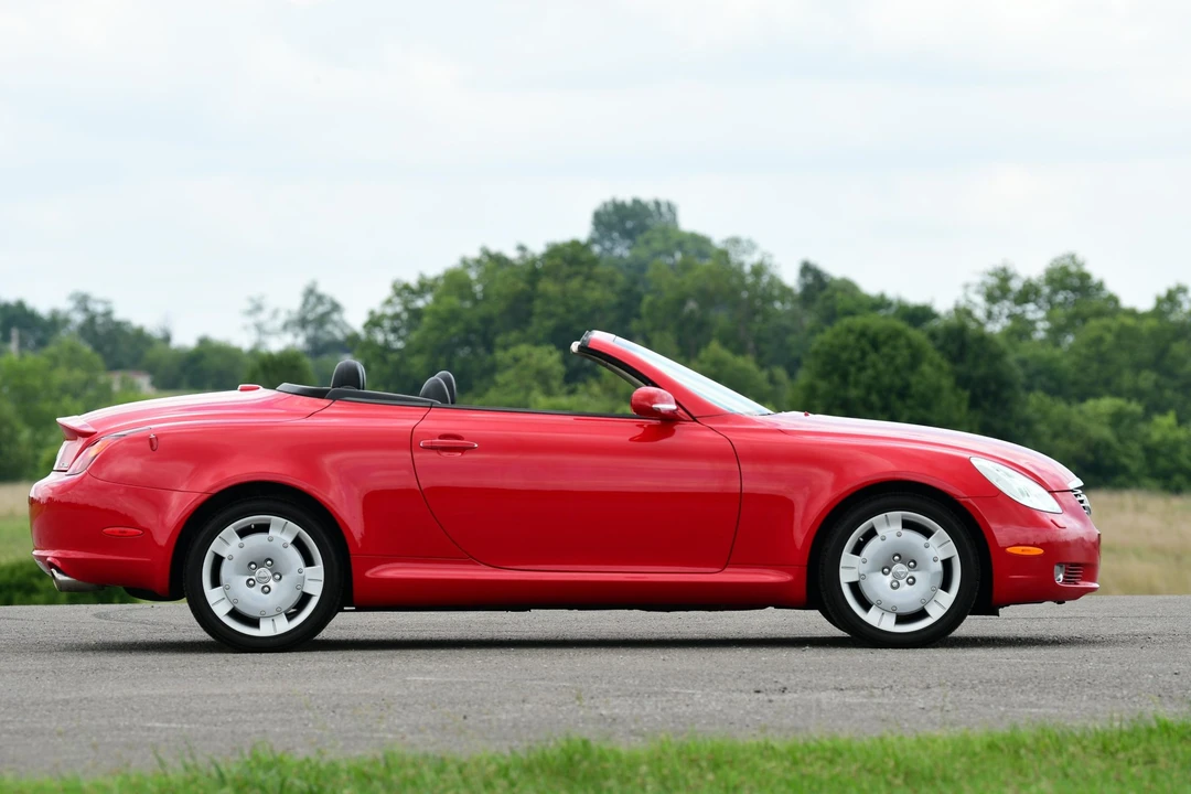 2004 Lexus SC430 - Image 13 of 31