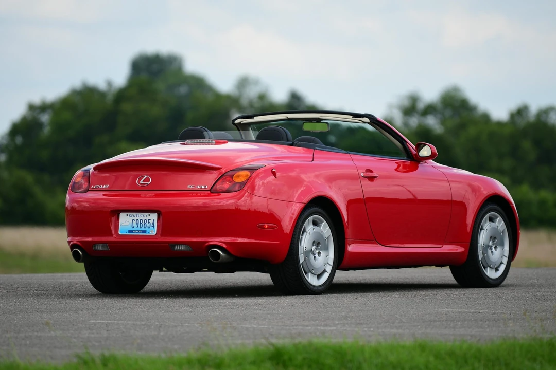 2004 Lexus SC430 - Image 18 of 31