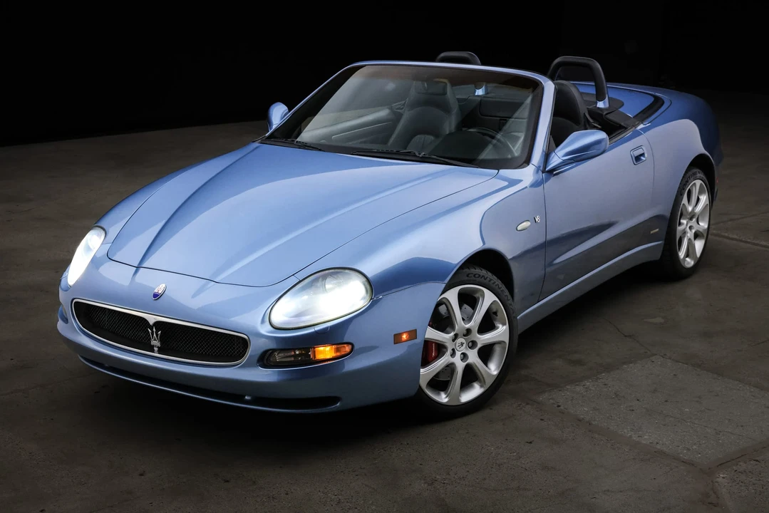 2004 Maserati Spyder - Image 26 of 31