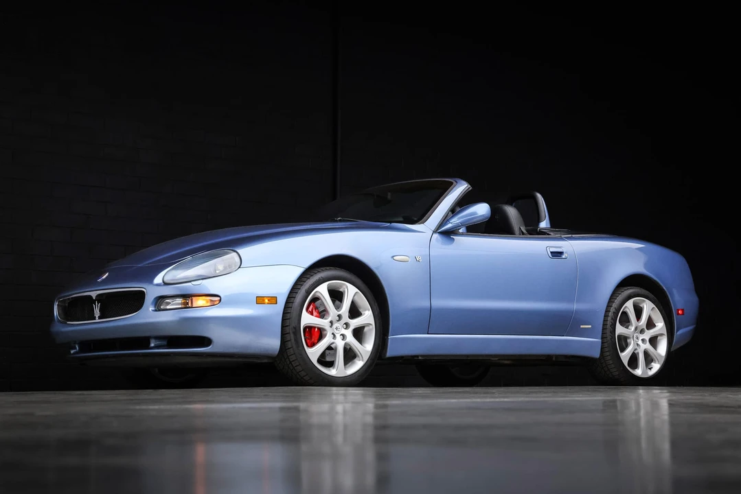 2004 Maserati Spyder - Image 28 of 31