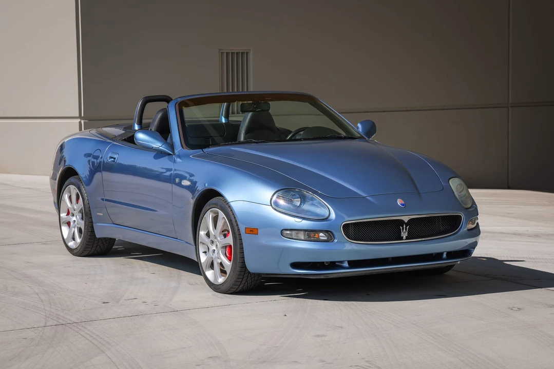 2004 Maserati Spyder - Image 10 of 31