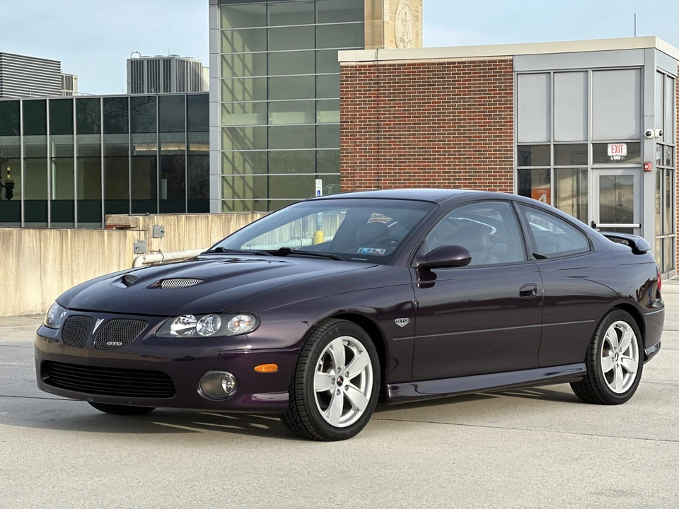 2004 Pontiac GTO 4th Gen - Image 2 of 31