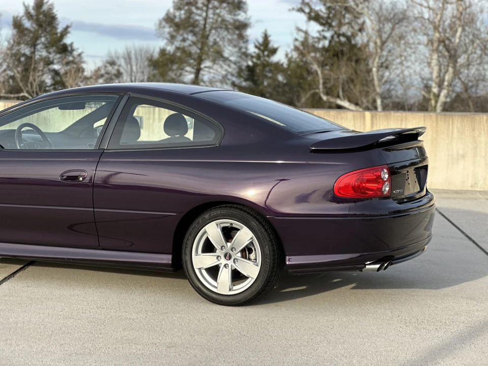 2004 Pontiac GTO 4th Gen - Image 16 of 31
