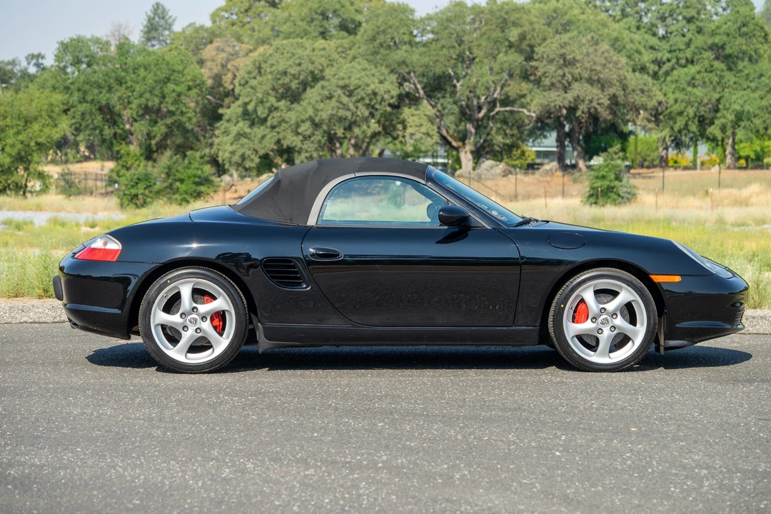 2004 Porsche 986 Boxster S - Image 14 of 31
